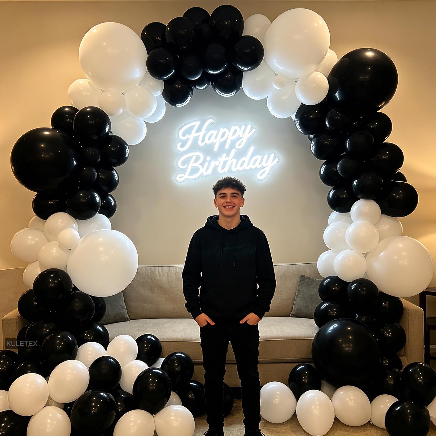 ชุดอุปกรณ์ทำซุ้มลูกโป่งลาเท็กซ - Event Launch Party บทวิจารณ์และราคา